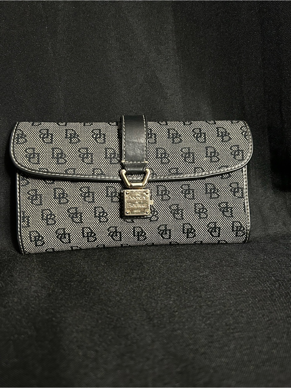 Dooney & Bourke Vintage Black Leather Long Wallet With ID Window